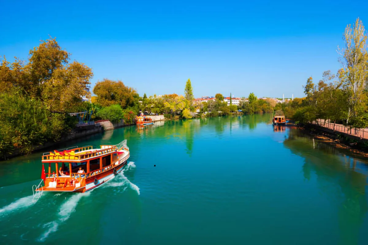Antalya Airport Titreyengöl VIP Transfer